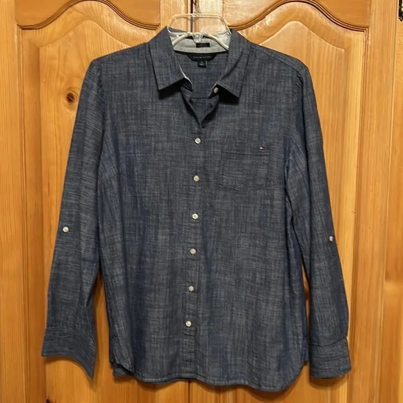 Tommy Hilfiger Classic Fit Chambray Button Down Shirt L - Picture 2 of 5